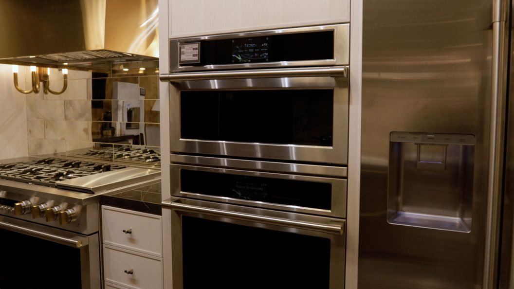 Design Trends at KBIS: Smart Ovens 